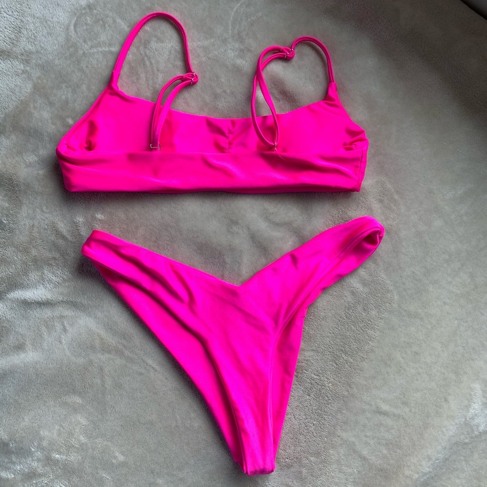 Hot Pink Bikini - Picture 4 of 6